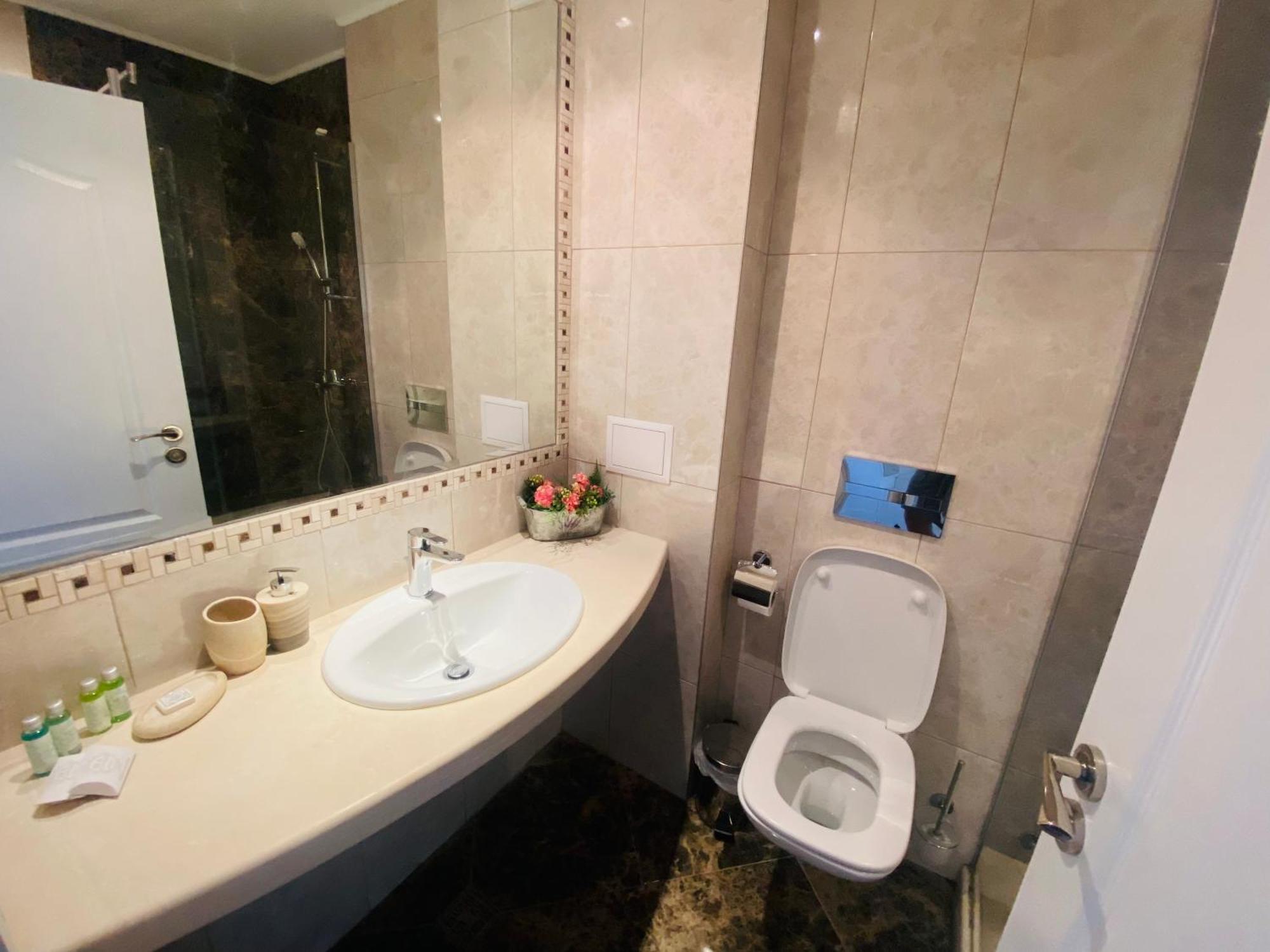 1Bd Ap In La Mer Complex Private Beach And Pool Altın Kumlar Dış mekan fotoğraf